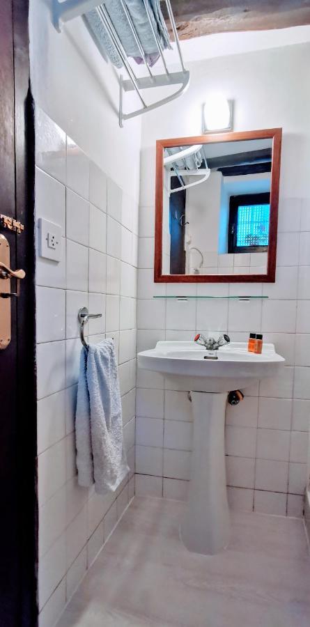 Casa Independiente Y Completa Con Una Habitacion "Venta De Cidones" エクステリア 写真
